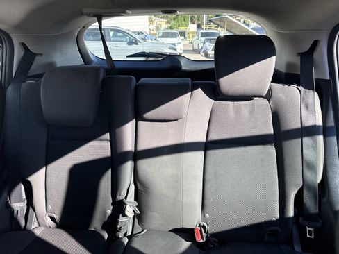 Used 2021 Honda HR-V LX image 18