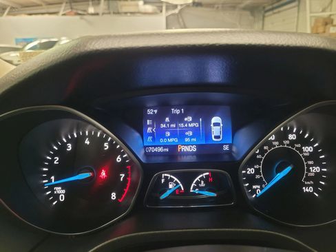 Used 2018 Ford Focus SE image 30