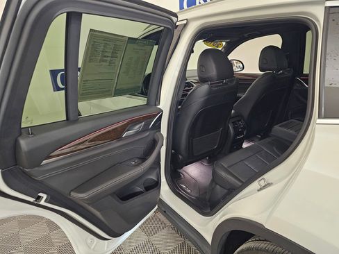 Used 2018 BMW X3 xDrive30i w/ Convenience Package image 40