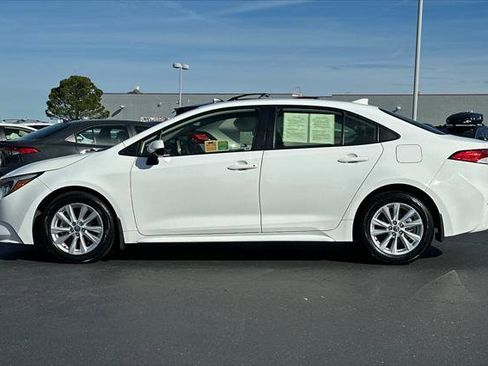 Certified 2024 Toyota Corolla LE w/ LE Convenience Package image 9