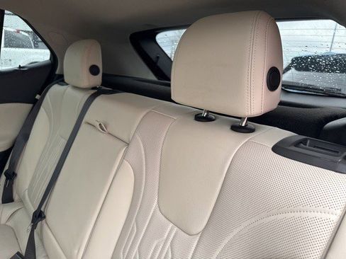 Used 2024 Buick Encore GX Avenir w/ Avenir Convenience Package image 5