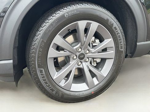 Used 2026 Ford Explorer Active w/ Active Comfort Package AWD/4WD image 34