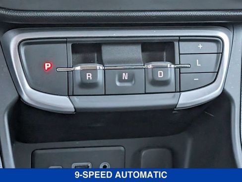 Used 2024 GMC Terrain SLE w/ Driver Convenience Package AWD/4WD image 27