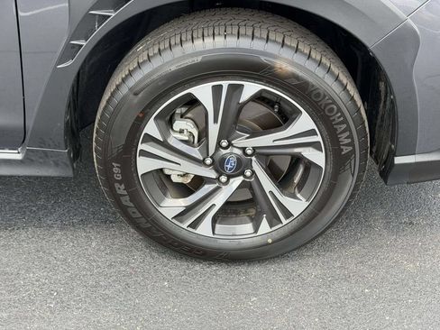 Certified 2026 Subaru Crosstrek 2.5i Premium AWD/4WD image 9
