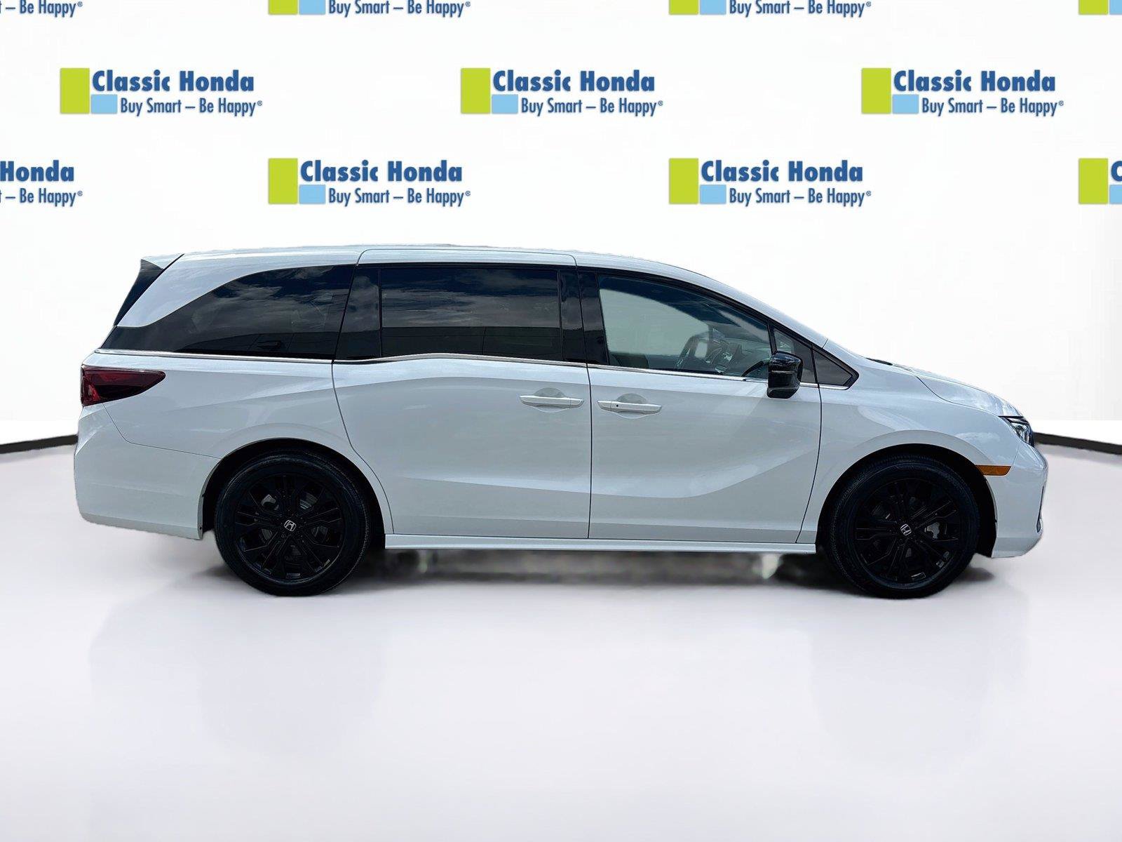 Certified 2026 Honda Odyssey Sport-L image 9