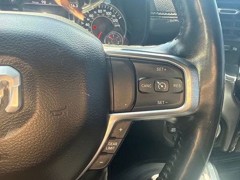 Used 2021 RAM 1500 Laramie AWD/4WD image 19