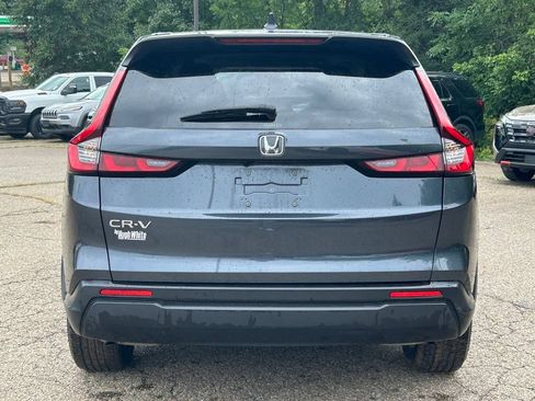 Used 2023 Honda CR-V EX image 4