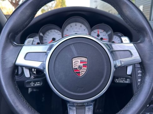 Used 2011 Porsche 911 Turbo AWD/4WD image 28