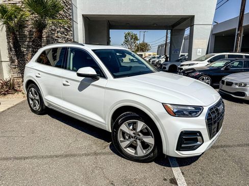 Used 2022 Audi Q5 2.0T Premium Plus AWD/4WD image 2
