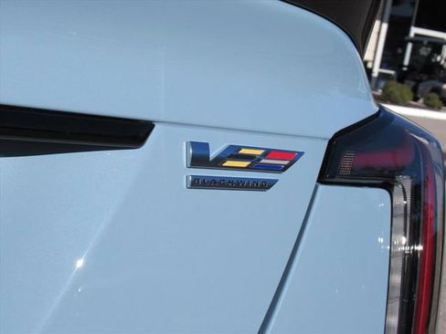 New 2026 Cadillac CT5 V Blackwing w/ Carbon Fiber 2 Package image 10