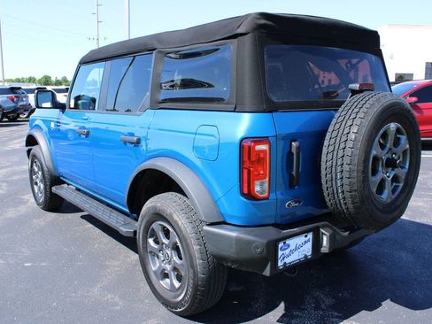 Used 2023 Ford Bronco 4-Door AWD/4WD image 8