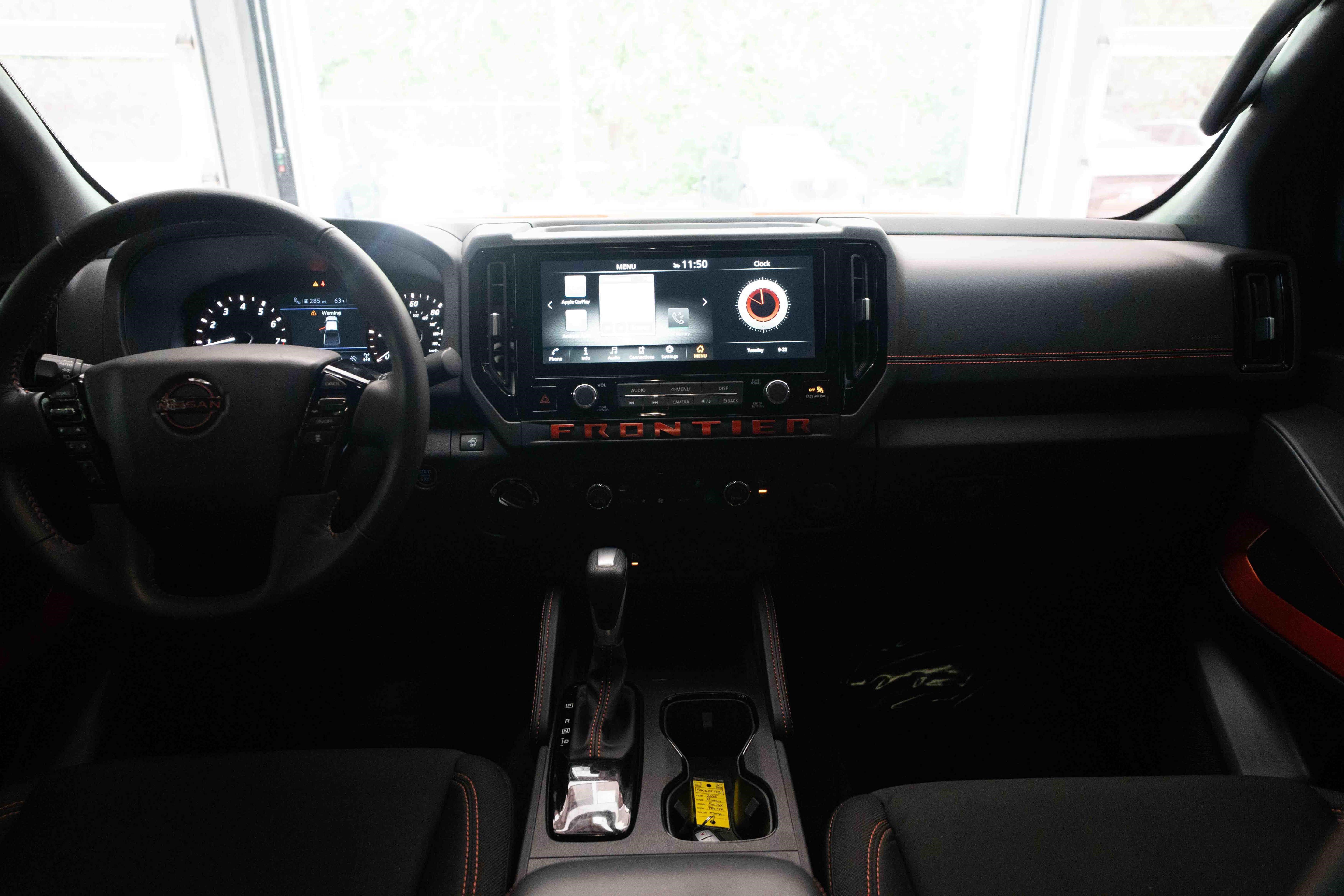Used 2025 Nissan Frontier PRO-4X w/ Interior Protection Package AWD/4WD image 20