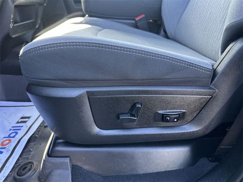 Used 2024 RAM 3500 Big Horn w/ Snow Chief Group image 12