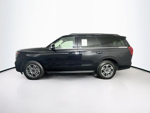 Used 2025 Ford Expedition Active AWD/4WD image 4
