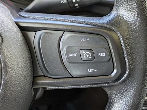 Used 2024 Jeep Gladiator Sport AWD/4WD image 27