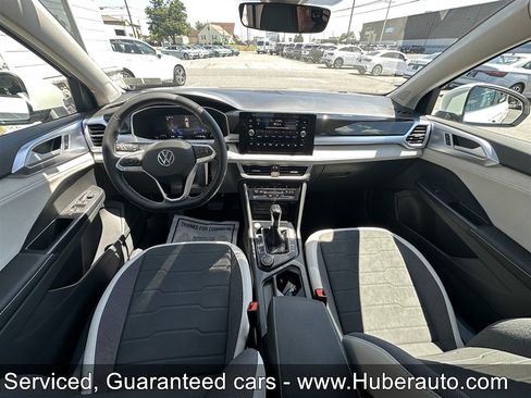 Used 2026 Volkswagen Taos SE AWD/4WD image 26