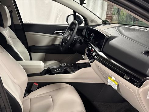 New 2026 Kia Sportage EX AWD/4WD image 29