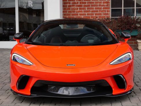 New 2025 McLaren GTS image 2