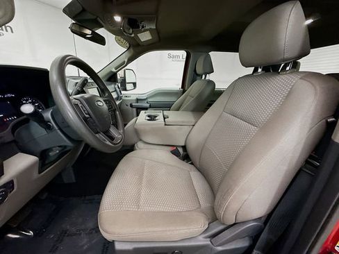 Used 2022 Ford F250 XLT w/ XLT Premium Package image 19