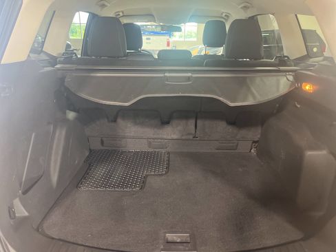 Used 2018 Ford Escape SE image 22