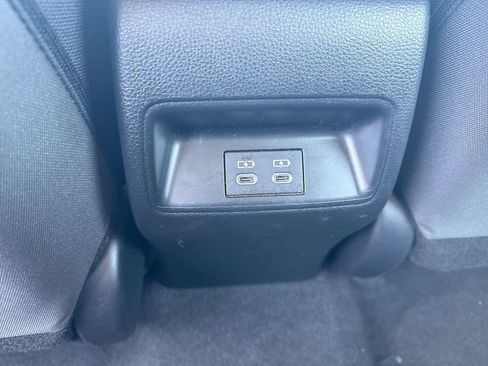 Used 2024 Toyota Corolla LE image 8