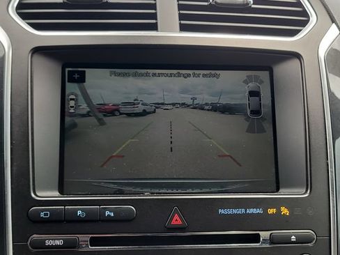 Used 2018 Ford Explorer Limited w/ Equipment Group 301A FWD image 28