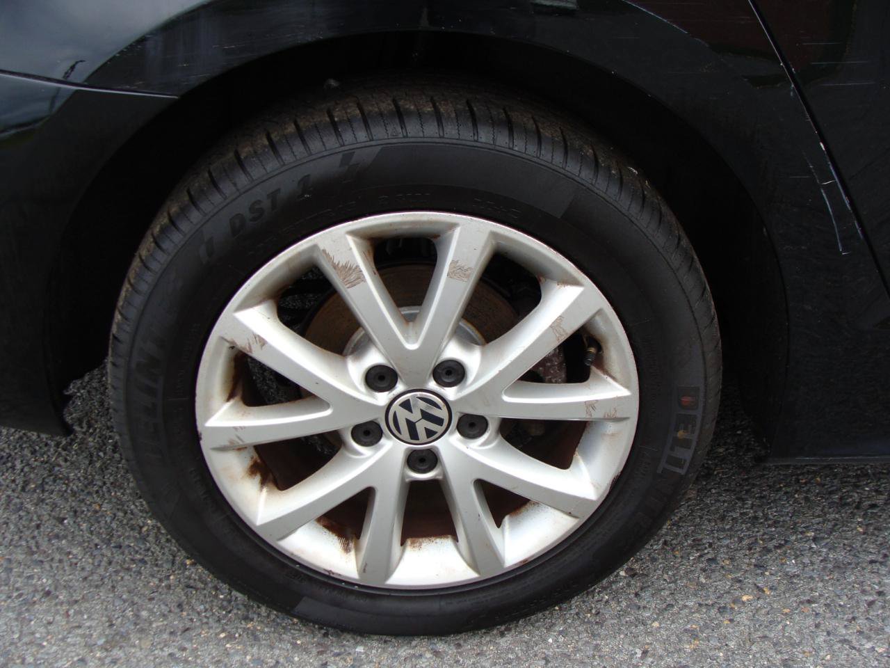Used 2013 Volkswagen Jetta SE FWD image 27