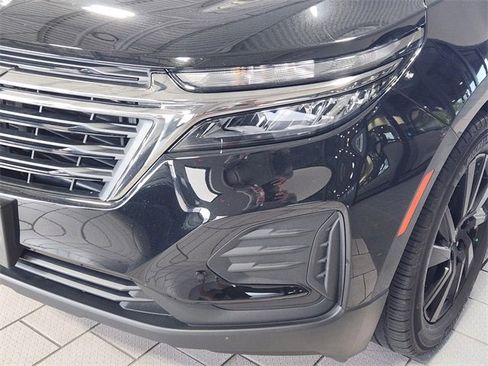 Used 2024 Chevrolet Equinox LS w/ LS Convenience Package FWD image 8