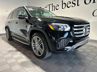 Used 2026 Mercedes-Benz GLS 450 4MATIC video 1