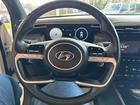 Used 2022 Hyundai Santa Cruz Limited image 16