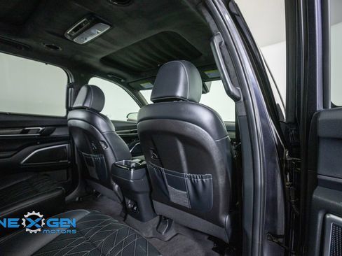 Used 2025 Kia Telluride SX Prestige X-Line AWD/4WD image 39