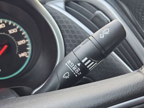 Used 2020 Chevrolet Malibu LS image 26