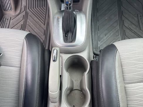 Used 2016 Buick Encore FWD image 17