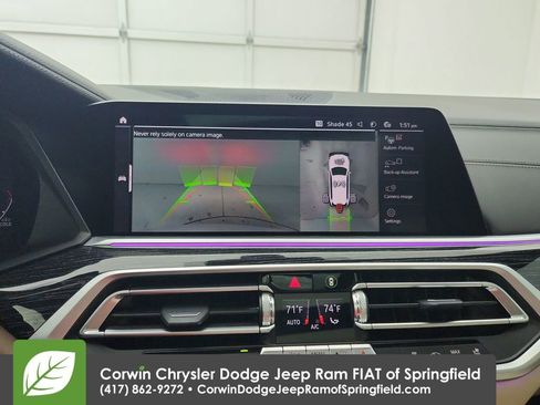 Used 2022 BMW X7 xDrive40i w/ M Sport Package image 16