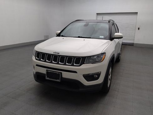 Used 2018 Jeep Compass Latitude w/ Popular Equipment Group AWD/4WD image 15