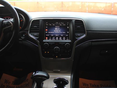 Used 2014 Jeep Grand Cherokee Limited w/ Trailer Tow Group IV AWD/4WD image 20