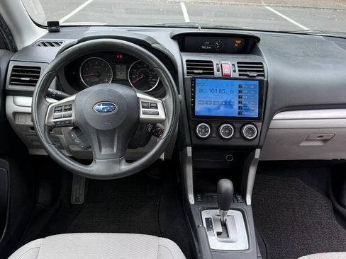 Used 2014 Subaru Forester 2.5i Premium w/ All-Weather Package AWD/4WD image 16