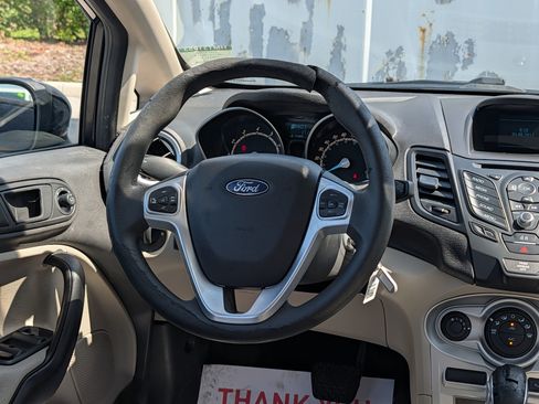 Used 2017 Ford Fiesta SE FWD image 16