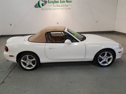 Used 2001 MAZDA MX-5 Miata image 37