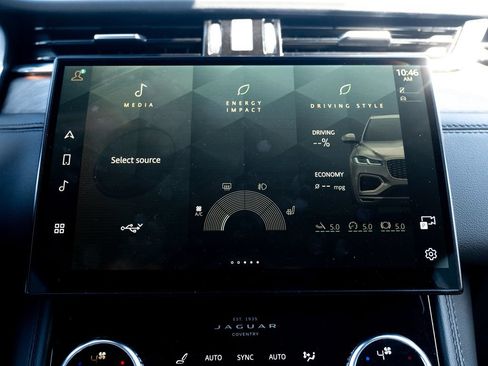 Used 2022 Jaguar F-PACE S AWD/4WD image 22