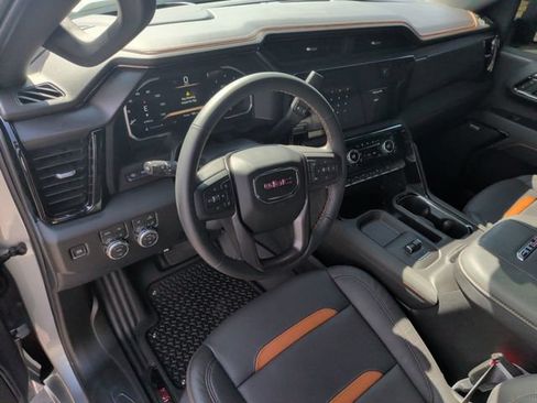 Used 2026 GMC Sierra 2500 AT4 w/ AT4 Premium Plus Package AWD/4WD image 16