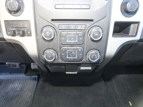 Used 2013 Ford F150 XLT w/ Luxury Equipment Group image 18