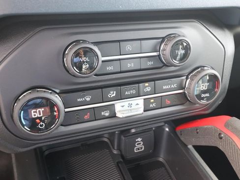 New 2026 Ford Bronco Heritage Edition image 21