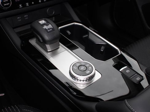 New 2026 Mitsubishi Outlander ES AWD/4WD image 15