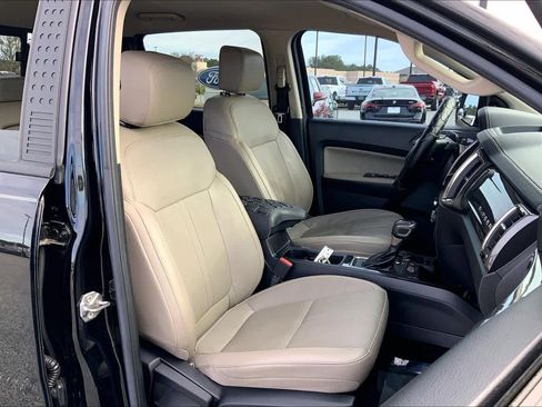 Used 2019 Ford Ranger Lariat w/ Equipment Group 501A Mid image 9