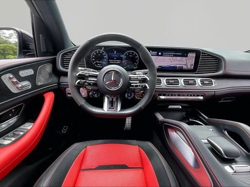 Used 2025 Mercedes-Benz GLE 53 AMG 4MATIC image 8