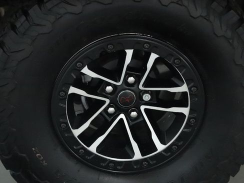 Used 2026 Jeep Wrangler Unlimited Rubicon AWD/4WD image 14