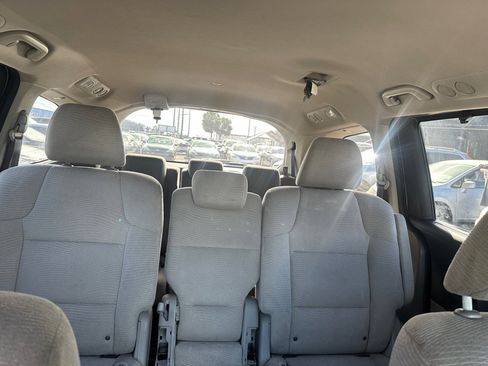 Used 2013 Honda Odyssey EX image 18