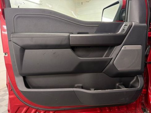 New 2025 Ford F150 Lariat w/ Equipment Group 501A Mid image 15