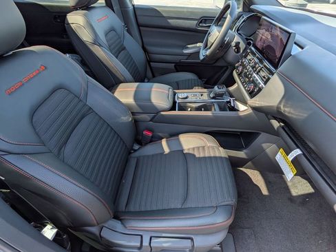 New 2026 Nissan Pathfinder Rock Creek AWD/4WD image 27